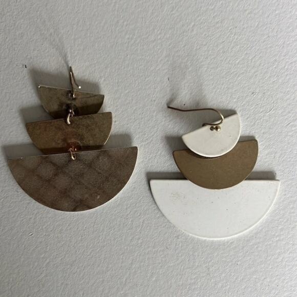 Gold and White Multi Size Half Moon Layered Earrings for Pierced Ears -OS - Picture 3 of 4